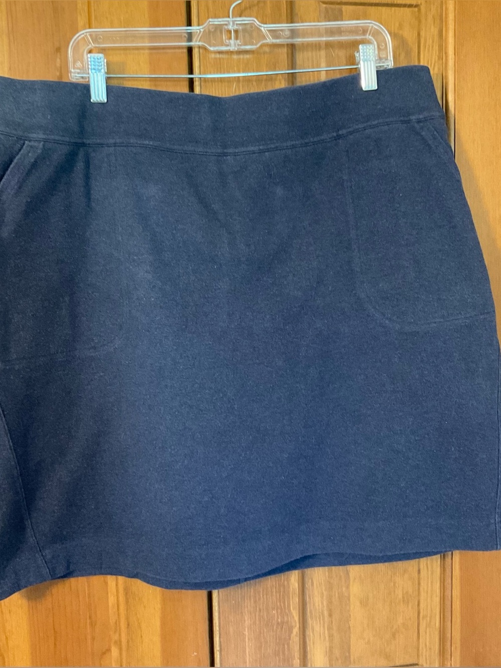 Duluth Trading Classic Navy Women's Knit Skort - 90% cotton, 10% spandex.
